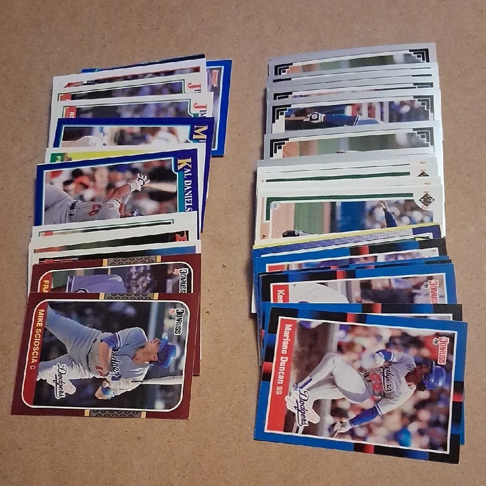 Baseball Trading Card Collection - Picture 6 of 6